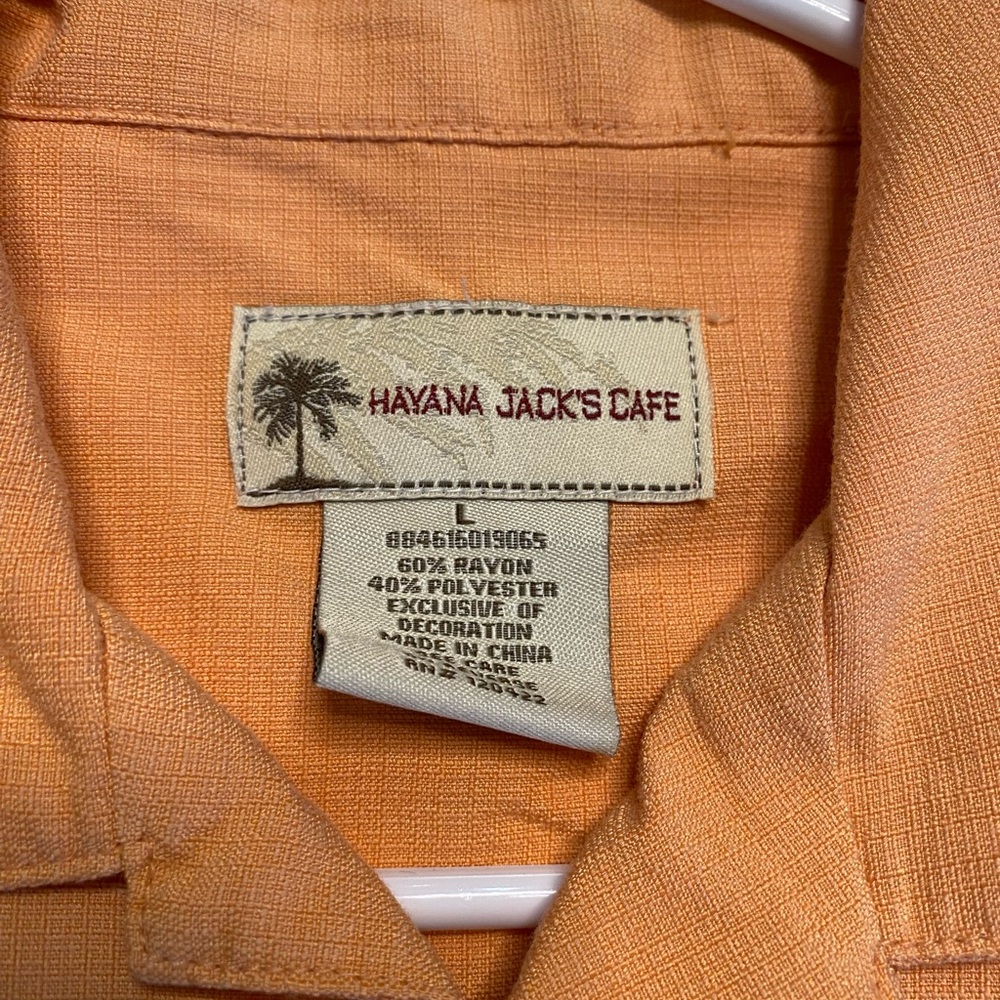 Havana Jack’s Cafe orange rayon button down- size L - Picture 5 of 6